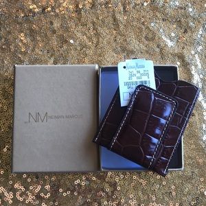 Gator 🐊 money clip/card holder.